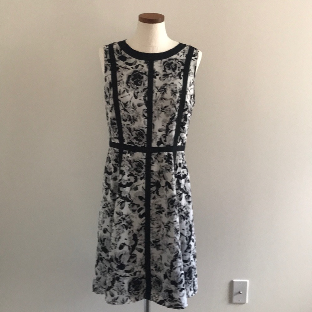 NWT white and black floral dress by Talbots